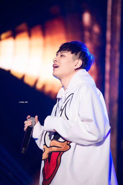 simondominic 赛萌帝