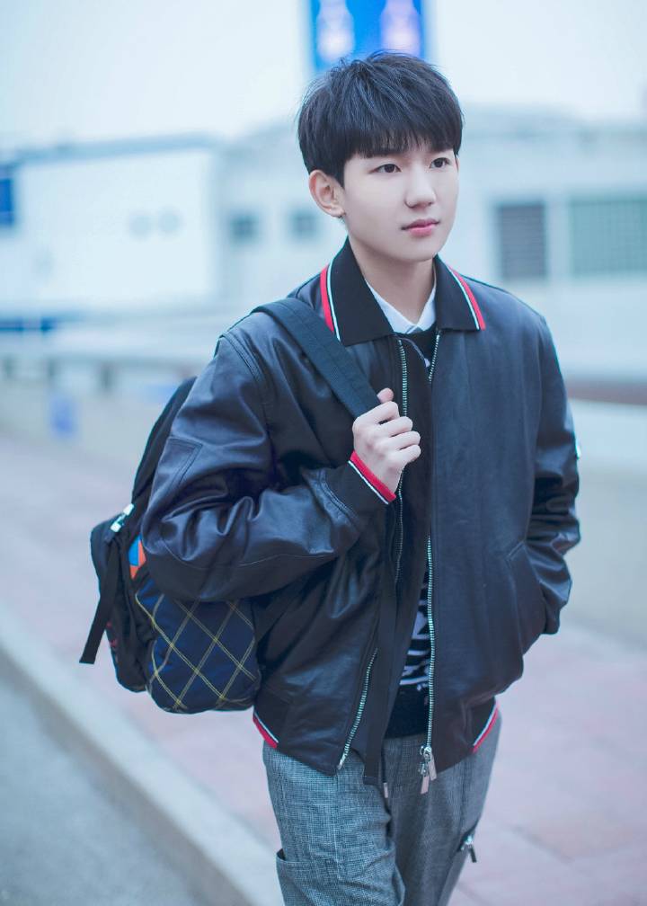 王源 #tfboys 时尚街拍 高清 帅