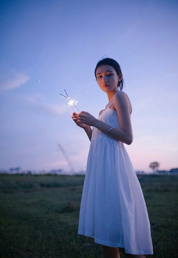 海棠依旧:女头 小清新 意境 森系 唯美 古风 头像