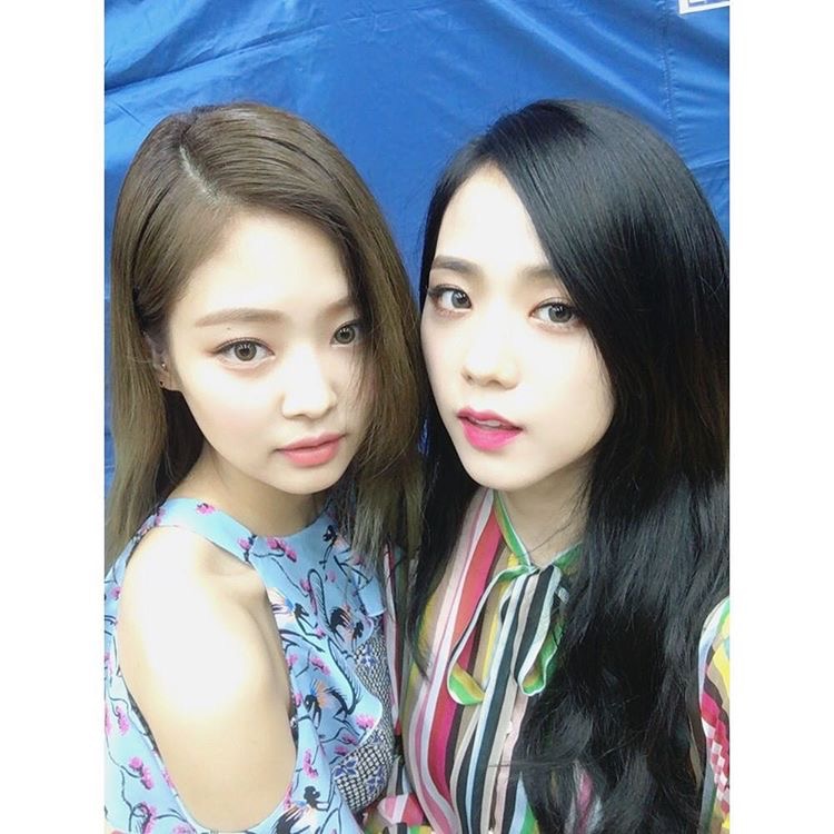 blackpink jisoo&jennie 170223 blackpinkofficial ins更新