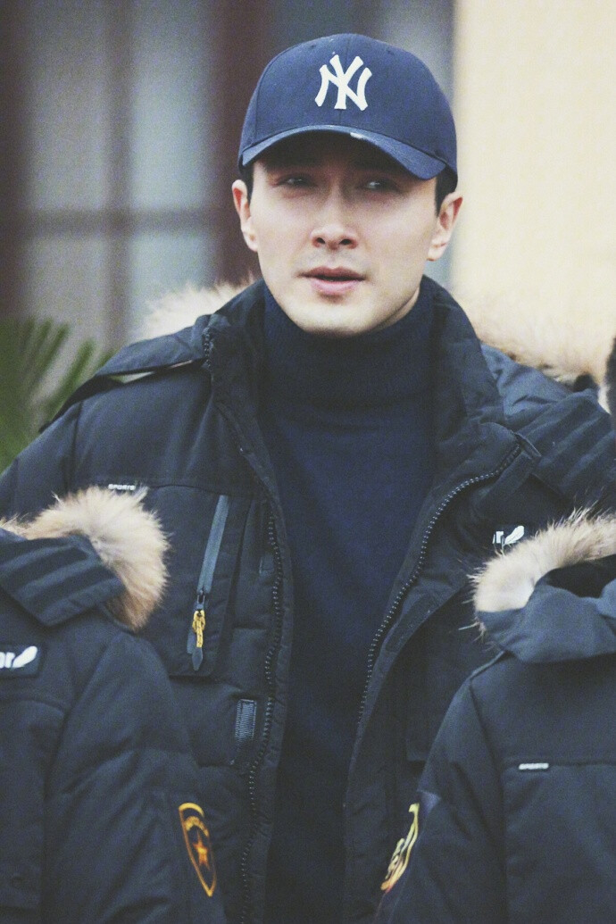 高伟光cr:微博@你会踏着七彩祥云来娶我