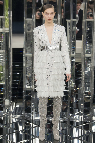 chanel(香奈儿)2017巴黎春夏高级定制服系列发布会