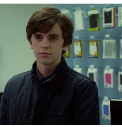 默子ins新照 来源ins _freddiehighmore