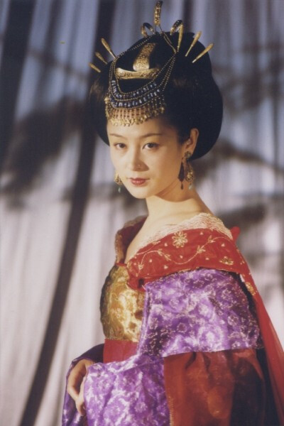 陈红