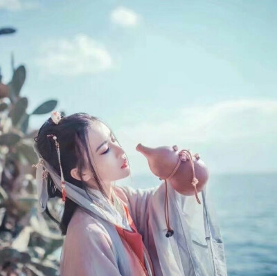 ‖沈妩‖千山暮雪,只影向谁去‖汉服头像‖古风头像‖女生头像‖意境