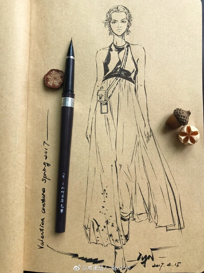 手绘#服装设计手稿#毛笔速写#速写#插画#服装设计 速写～日常