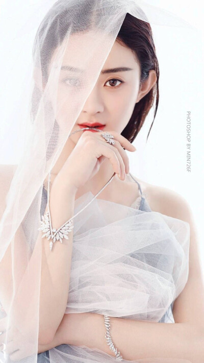 赵丽颖 芭莎珠宝 壁纸