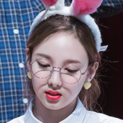 林娜琏 twice nayeon 爱豆头像