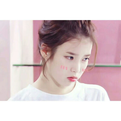 白边头像#iu 李知恩