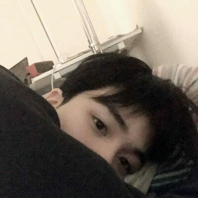 头像*男生*欧美*黑白*文艺*搞怪*网红*时尚*帅气*摄影*高冷*风格*暖心