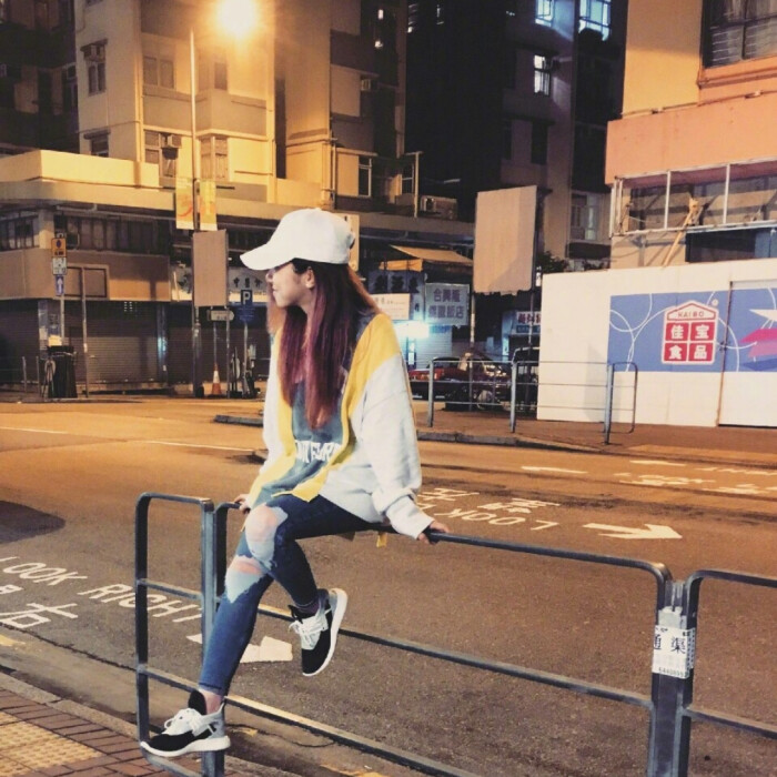 头像*女生*欧美*黑白*网红*时尚*文艺*搞怪*摄影*高冷*风格*暖心*阳光