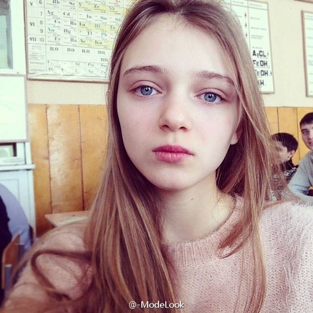 olesya ivanishcheva:一个超美的小姐姐,这眼睛也是绝了