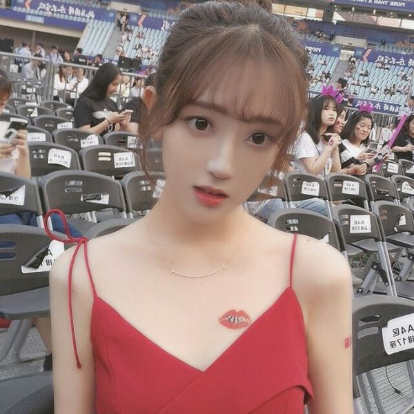 女头 精致 壁纸 粉色系玩网女头 韩系 少女 女生部位头像 喜欢的多多