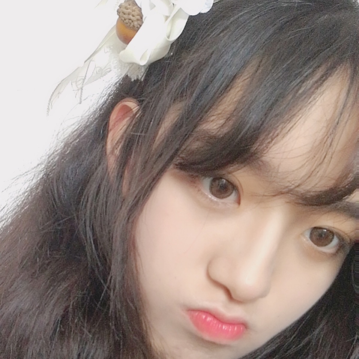 [韩系 女生 欧美 半身 唯美 遮脸 镜子照 中式风 安静 可爱 卖萌 个性