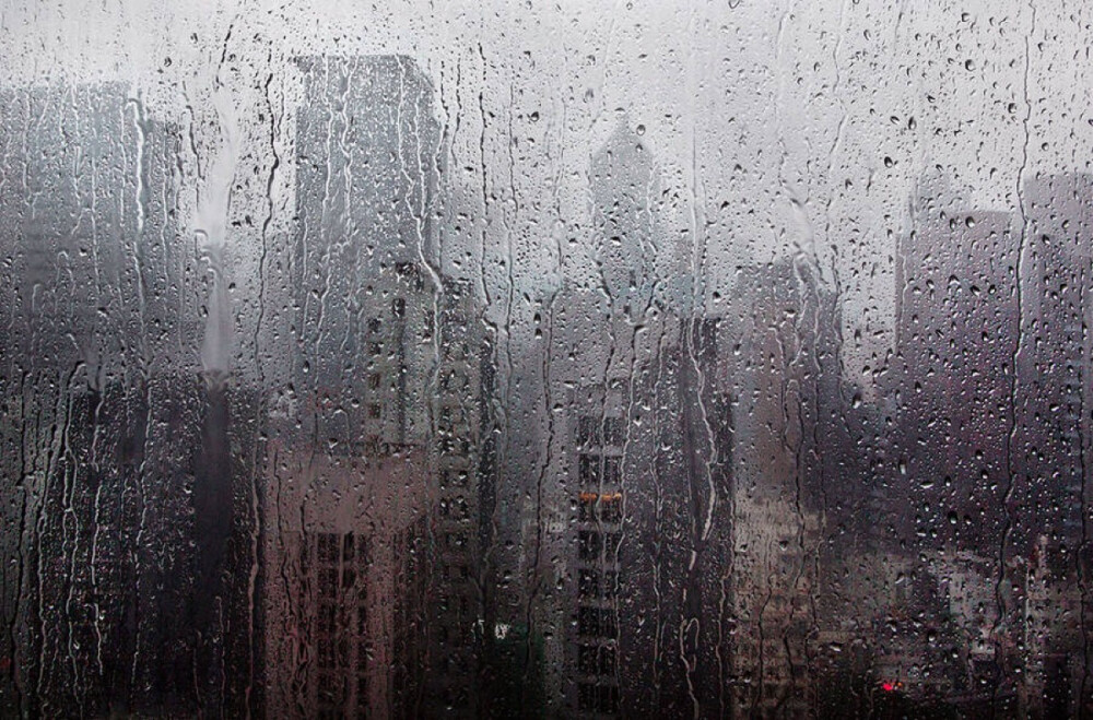 雨中的城市|摄影师christophe jacrot
