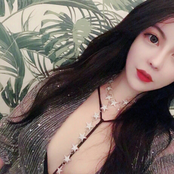  诱人◇御姐风>