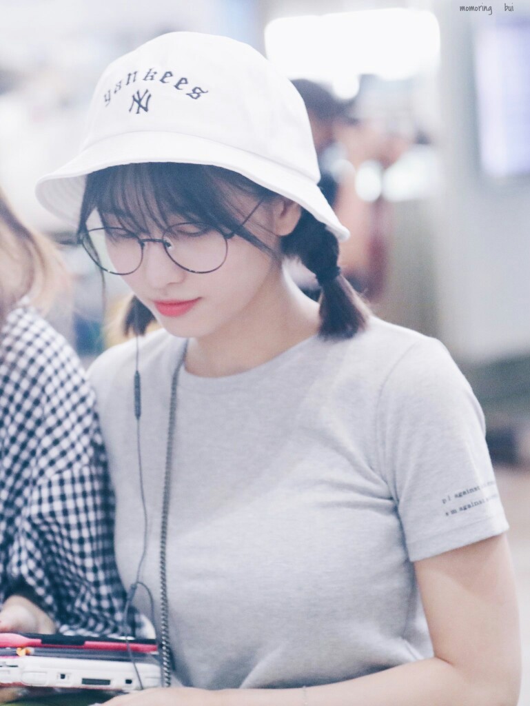 平井桃 momo twice