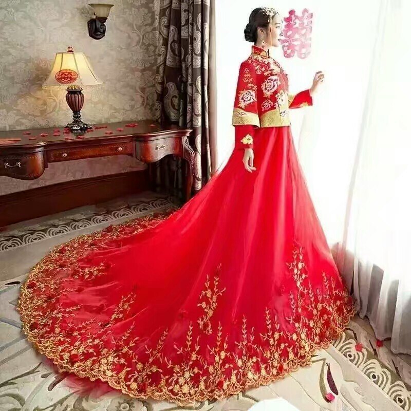 中国红婚纱图片_中国红装新娘婚纱摄影(3)