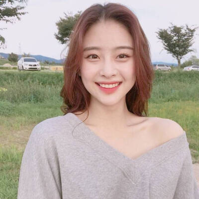 爱笑的女孩运气不会太差 爱点赞的女孩运气也不会差