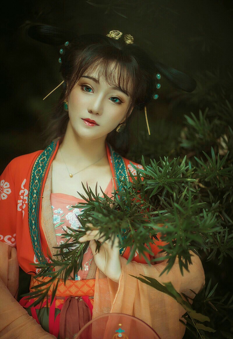 汉服古风摄影女神绾青丝羽婳