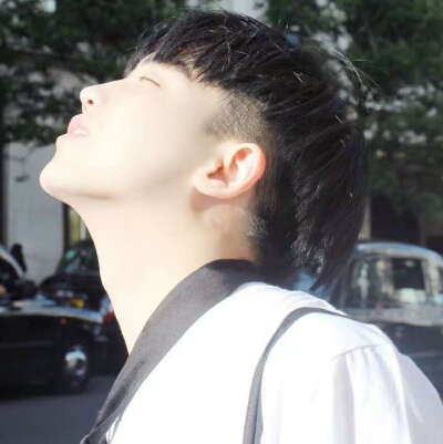 15岁的真人男头
