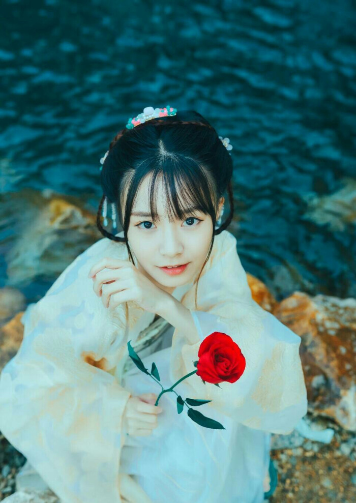汉服,古风女头,摄影,写真,网红,绾青丝,羽婳』∴