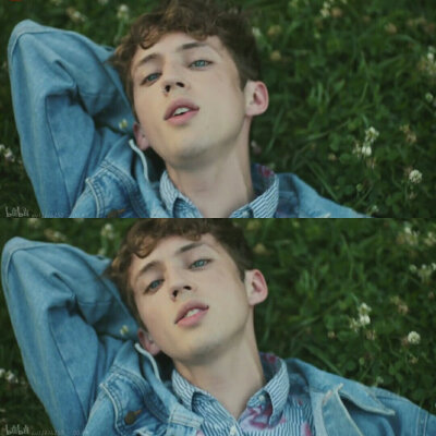 troye 头像