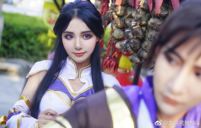 微博:血纯茗雅mia 【cos:紫霞仙子】