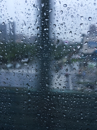 下雨的天气