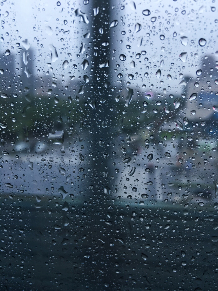 下雨的天气