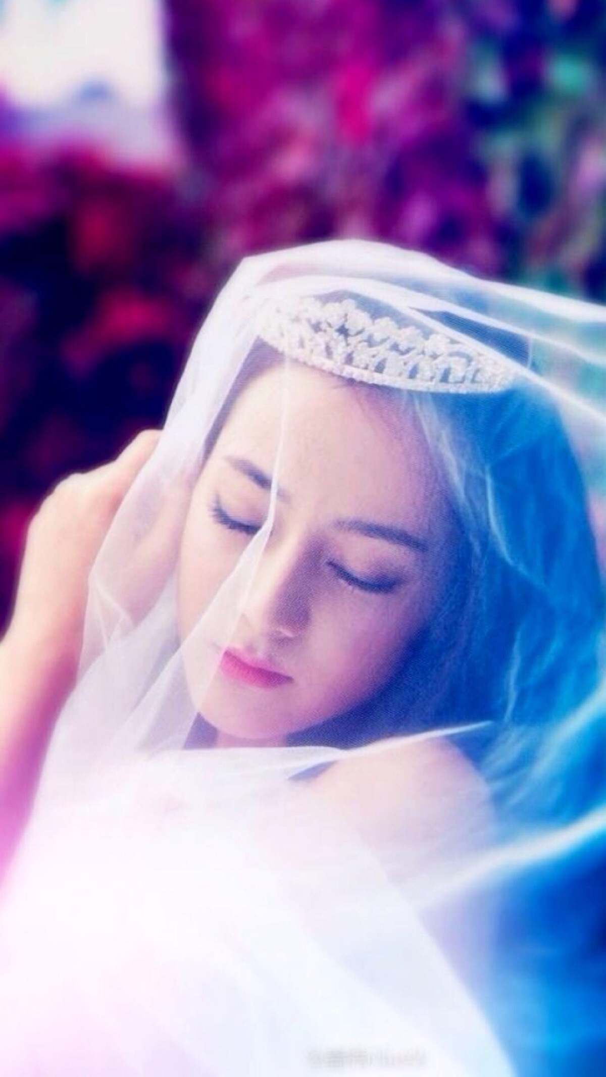 迪丽热巴 高清无水印手机壁纸