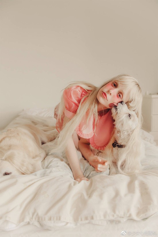 petite meller