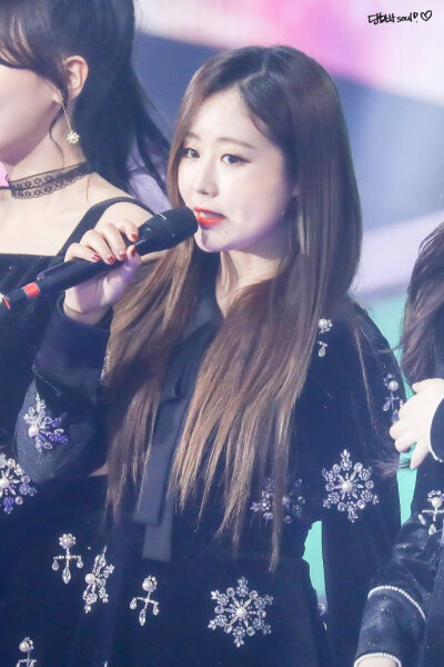 lovelyz# 〖无高清〗171231 mbc歌谣大祭典 #babysoul##刘智爱