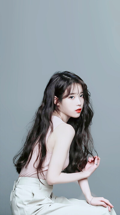 iu 李知恩 李智恩 cr:pink_myeun