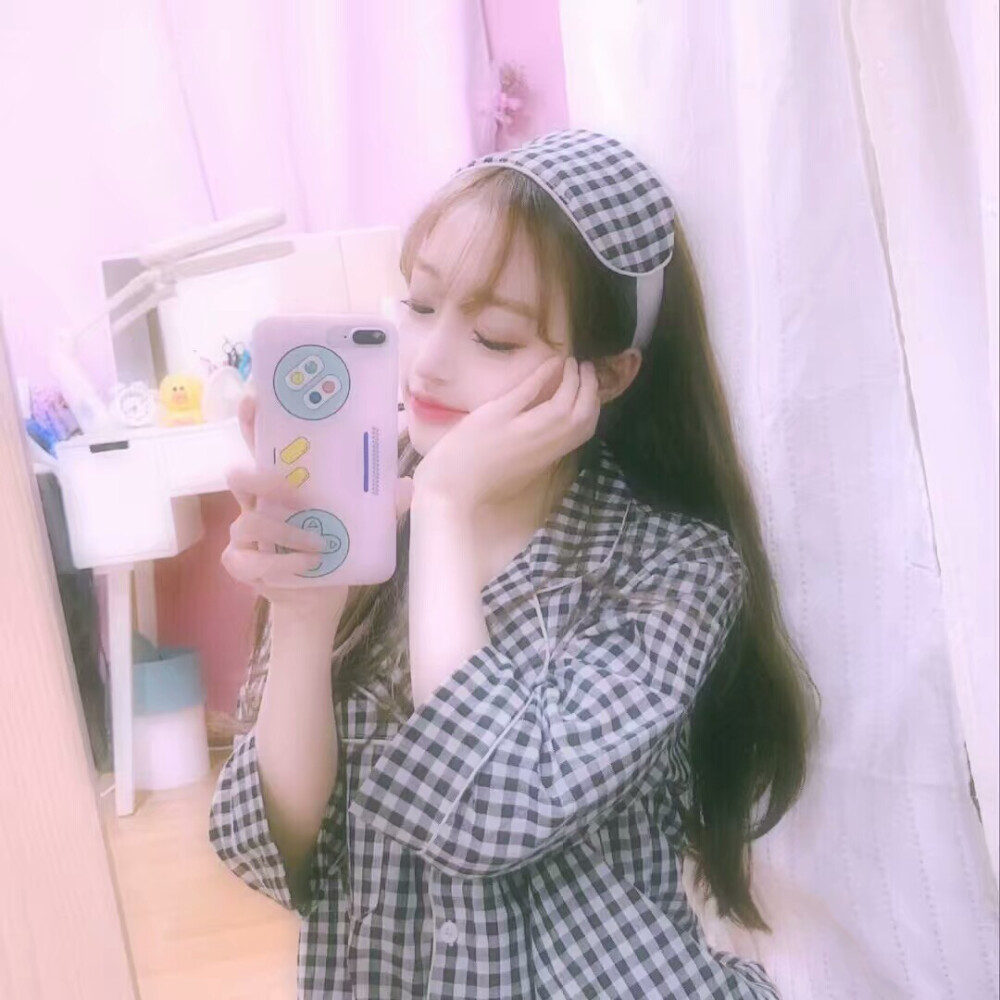 女生头像/玩网/爱豆/韩系/女头/cr.念瑶