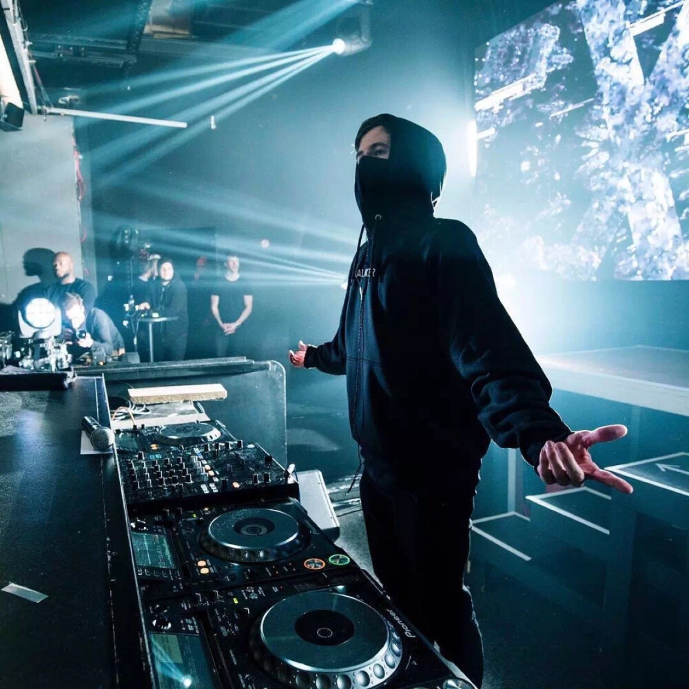 alan walker 艾伦沃克 电音天才