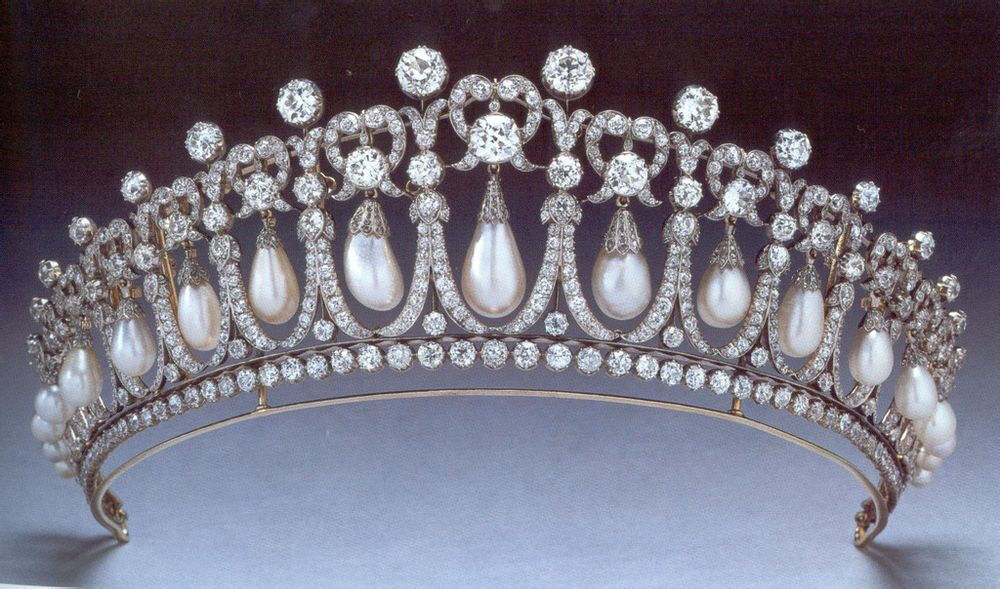 英国女王伊莉莎白二世的王冠