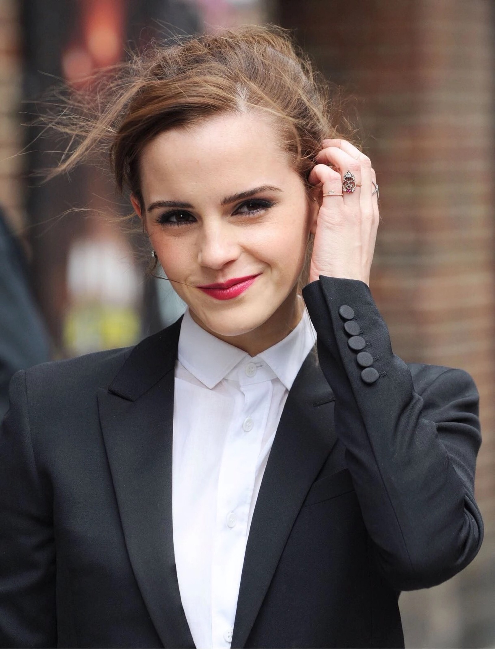 艾玛·沃特森(Emma Watson) -美女写真高清壁纸预览 | 10wallpaper.com