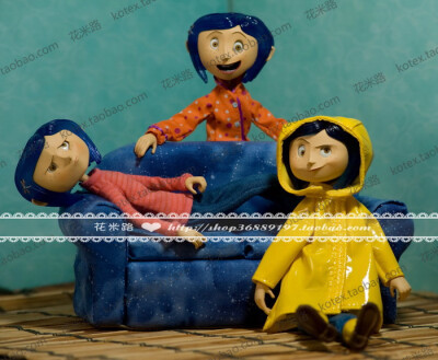 代购『花米路』鬼妈妈 coraline neca雨衣版 手办模型