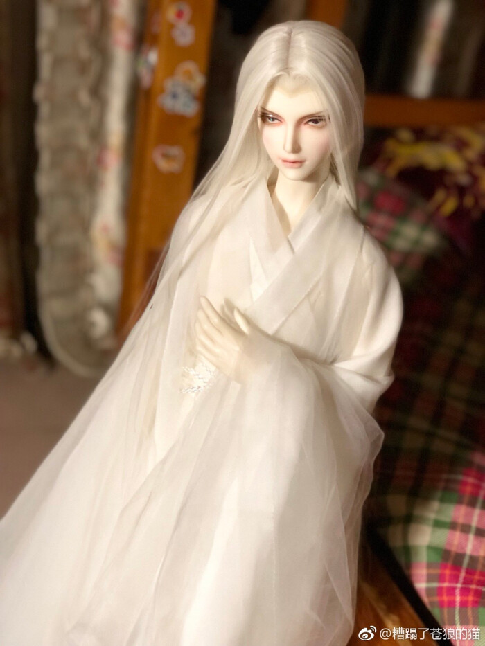 白衣翩翩 仙气十足 银发小哥哥古风美男 sd娃娃 bjd 玩具 人偶 壁纸