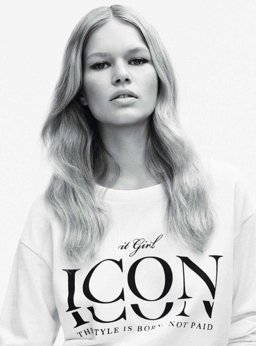 anna ewers