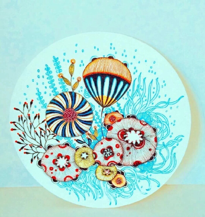黑白线描彩色装饰画