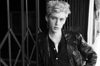 troye sivan 戳爷