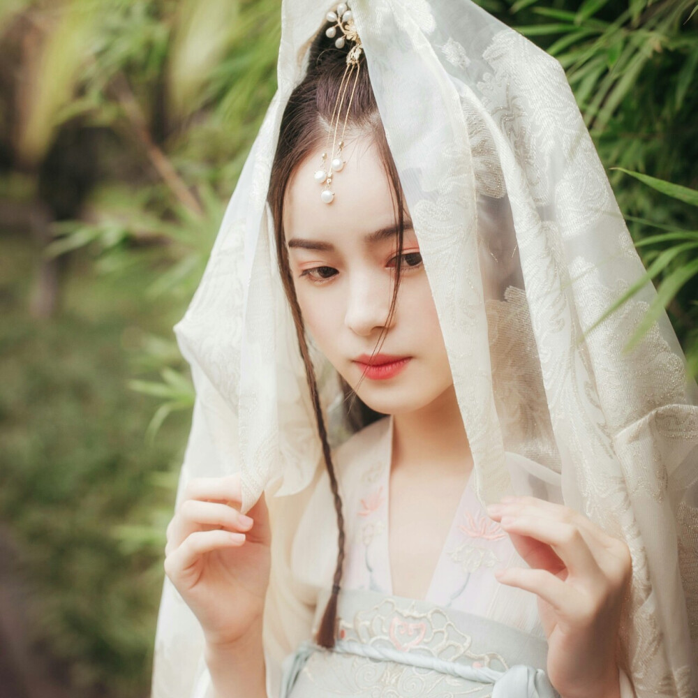 古风真人 壁纸 女生头像 女头 小清新 虐心 唯美 高清 意境 古风 古风