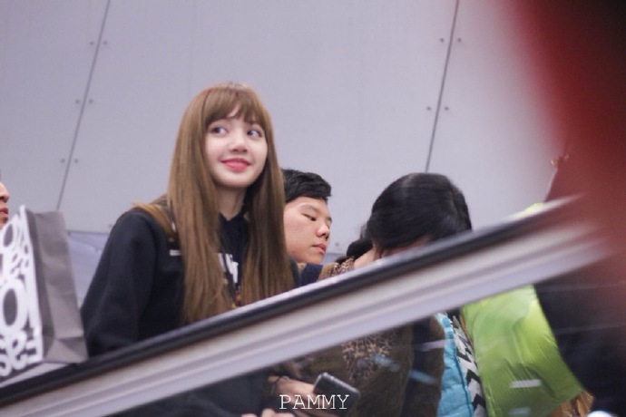 171201 blackpink泰国- icn入境 lisa