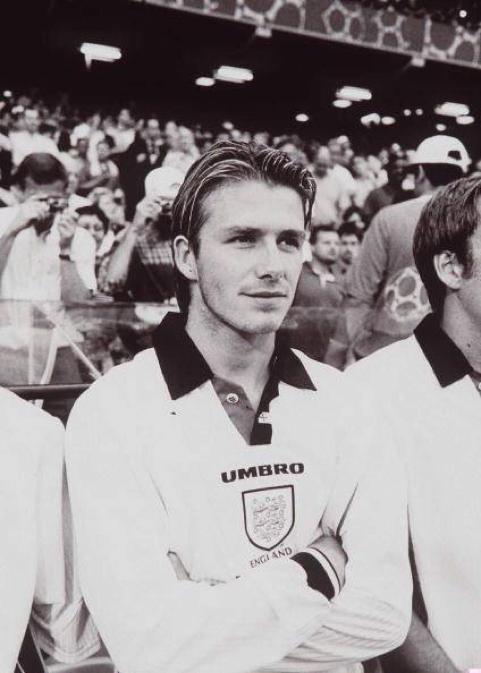 David Beckham goal from halfway line against Wimbledon in 1996 ...