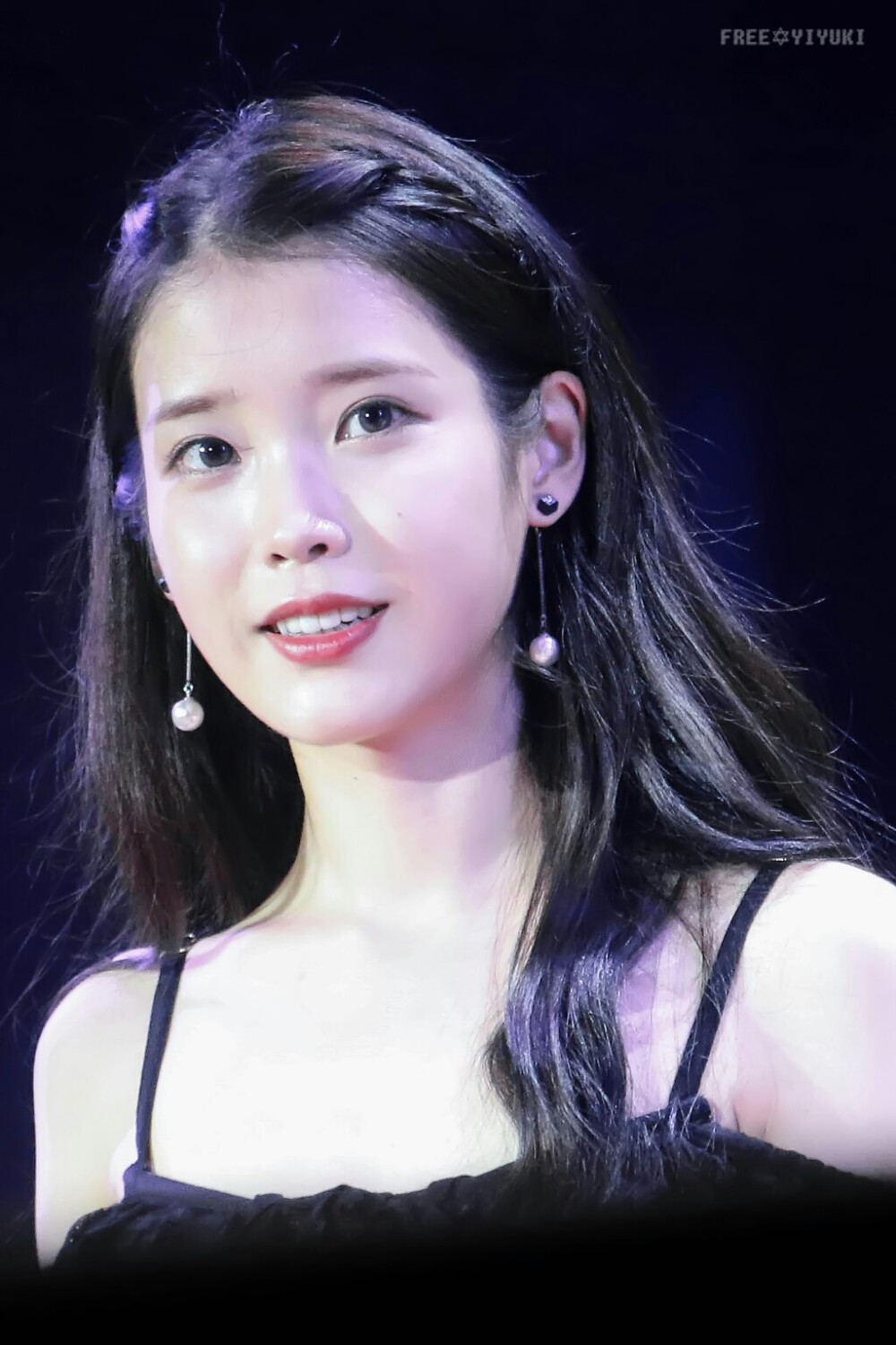 iu 李知恩