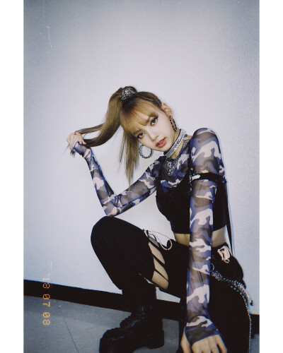 lisa壁纸 blackpink