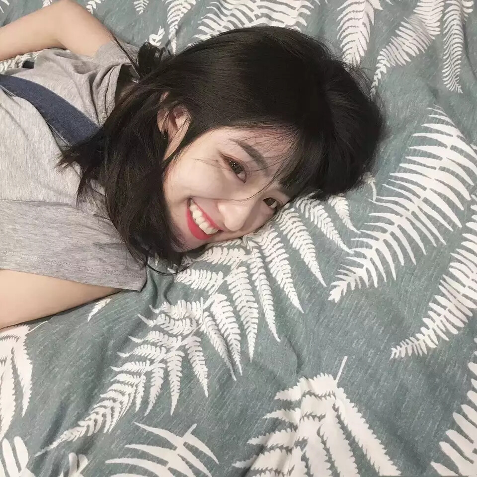 宋哈哈- [女生可爱头像] [中系头像] [森系头像] 〔文艺][韩系头像]