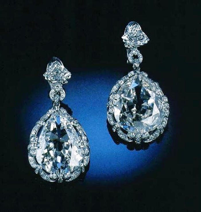 法国路易十六的王后玛丽安托万内特的钻石耳环